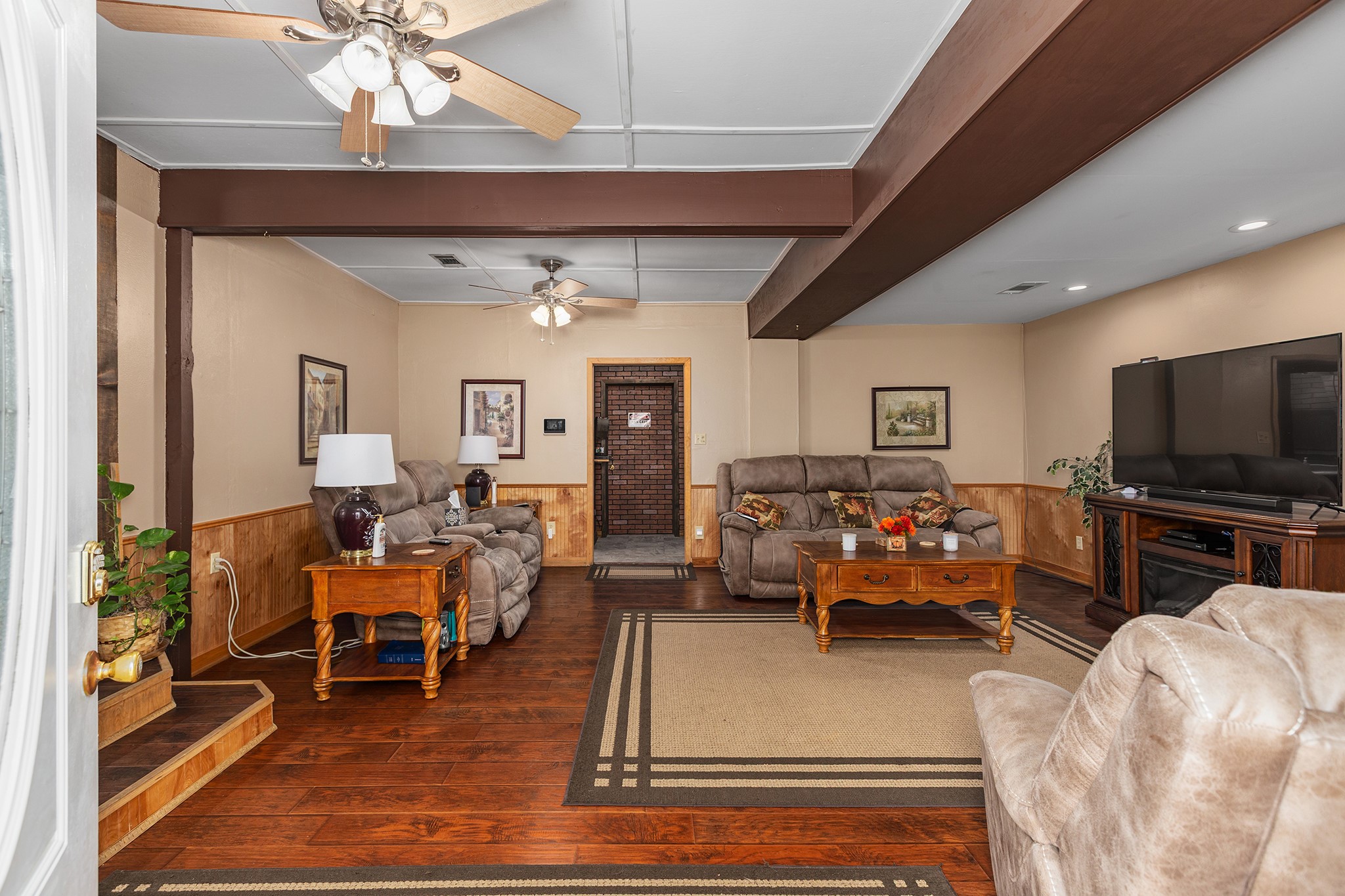 53 County Road 147 Liberty, TX 77575 - Photo 5 of 48