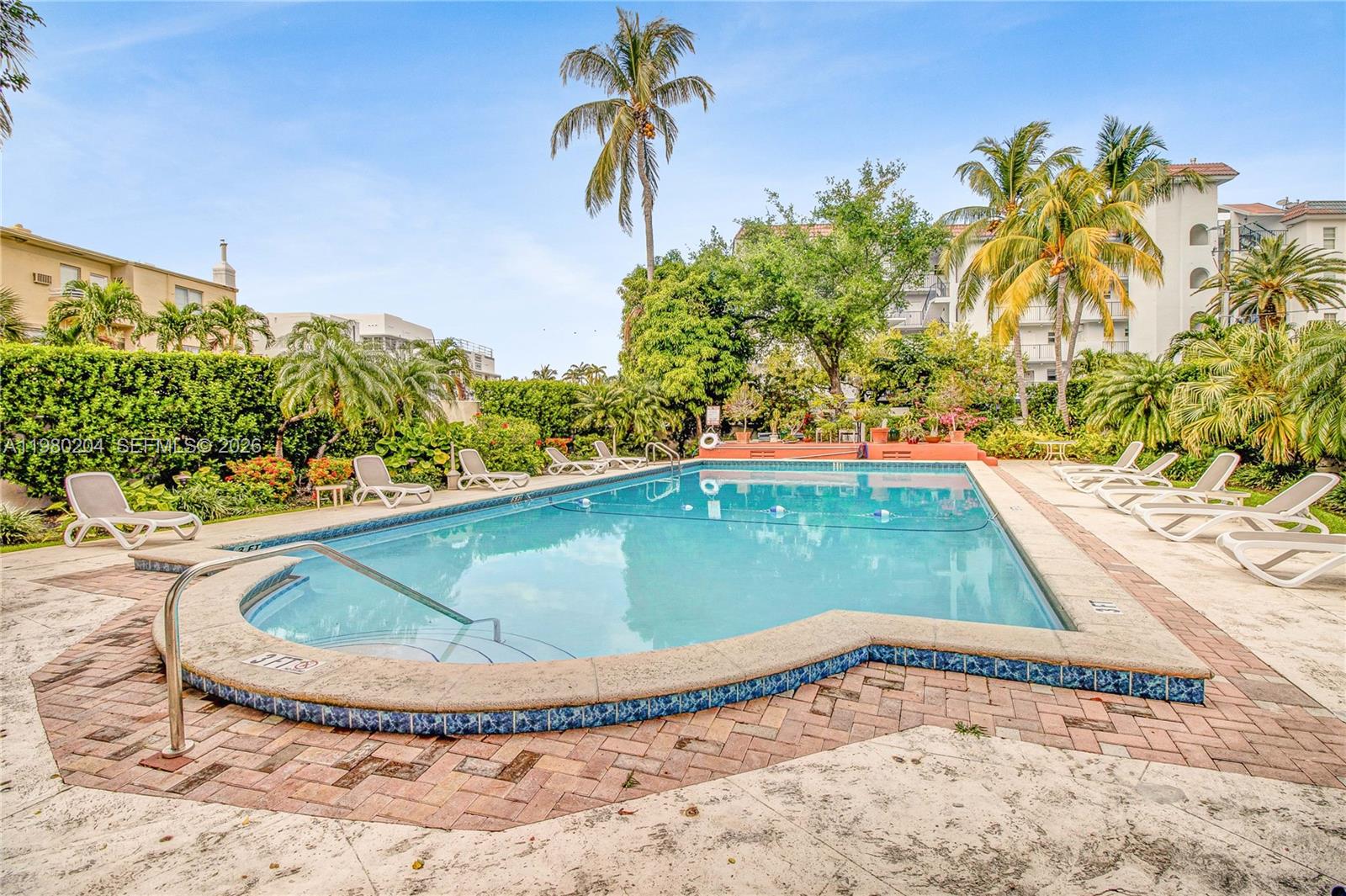 255 West 24th Street, Unit 107 Miami Beach, FL 33140 - Photo 17 of 29