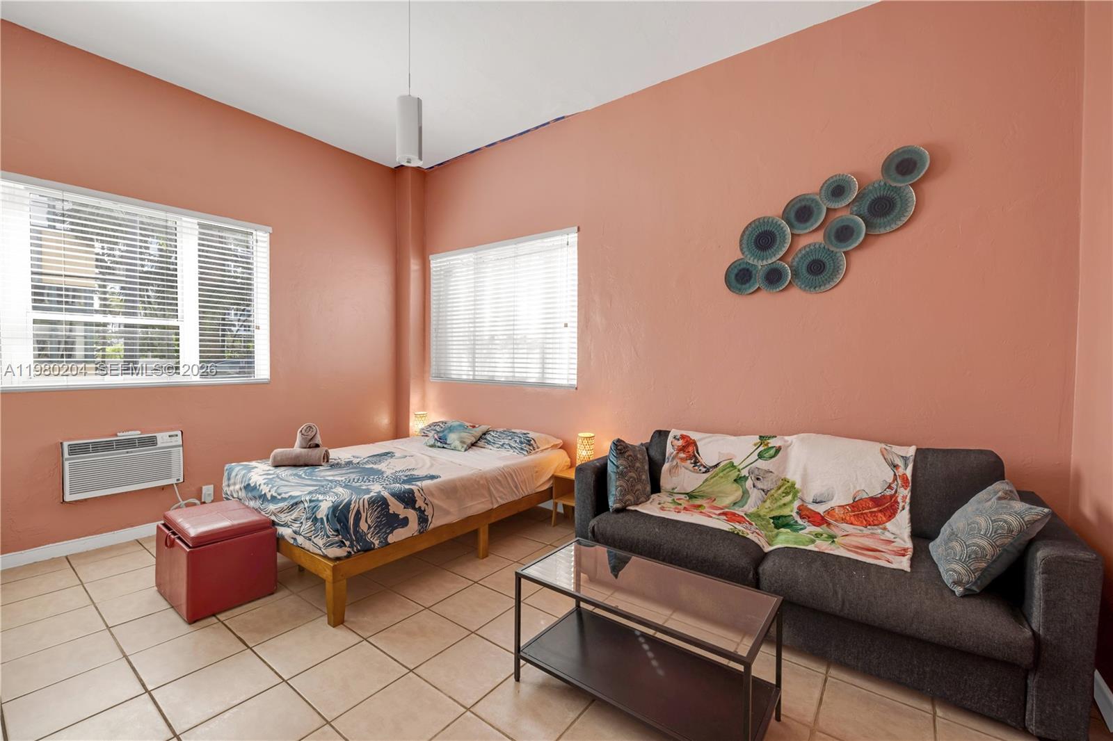 255 West 24th Street, Unit 107 Miami Beach, FL 33140 - Photo 5 of 29