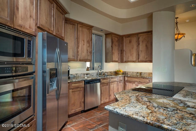 1733 Ruta Caravela Rio Rico, AZ 85648 - Photo 11 of 39