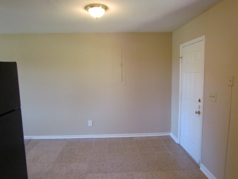3356 Highway 72 Clinton, SC 29325 - Photo 5 of 13 Gallery Image 5