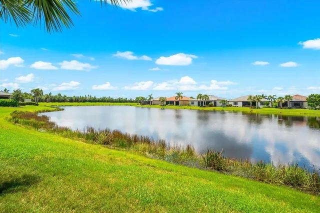 $525,000 | 7612 Kirkland Cove, Bradenton, FL 34202