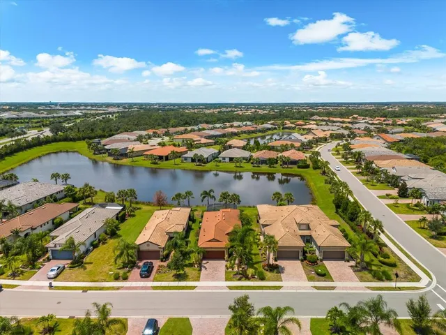 $525,000 | 7612 Kirkland Cove, Bradenton, FL 34202