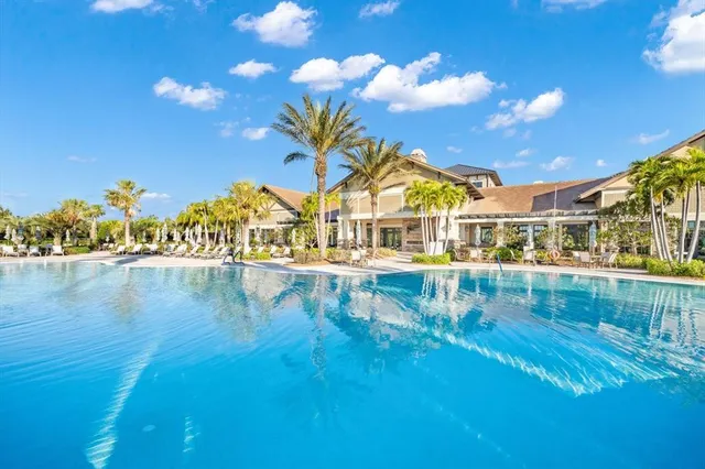 $525,000 | 7612 Kirkland Cove, Bradenton, FL 34202