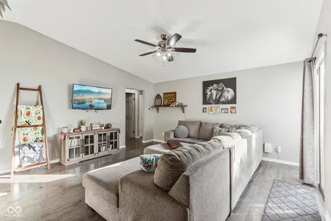 $255,000 | 863 Westridge N Drive, Noblesville, IN 46062