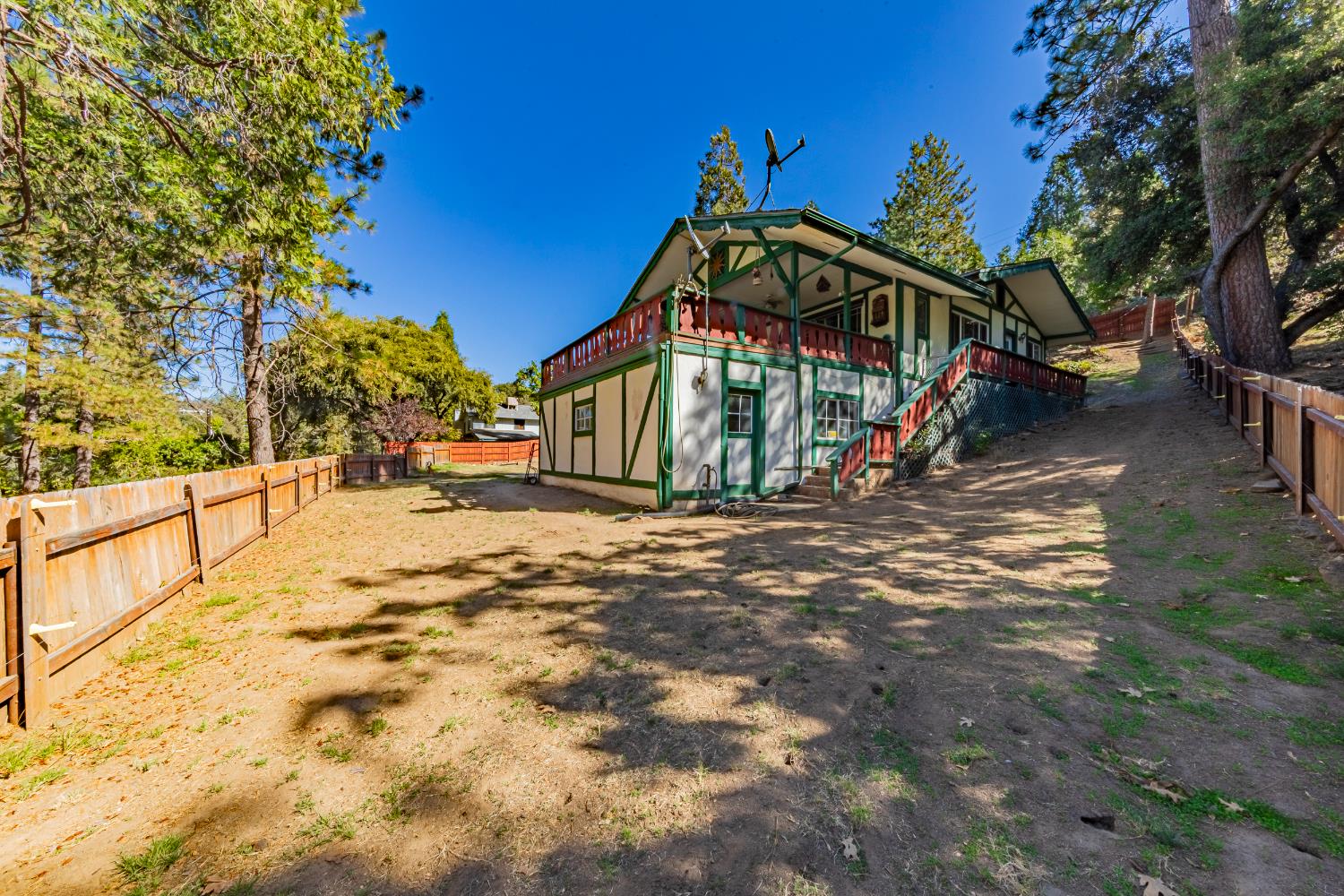 42585 Buckeye Road Oakhurst, CA 93644 - Photo 43 of 55 a view of outdoor space with trees
