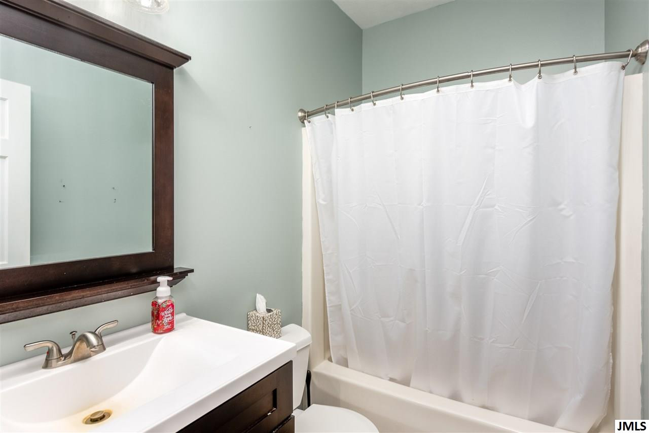 8015 Cain Road Jackson, MI 49201 - Photo 19 of 31 Photo 19