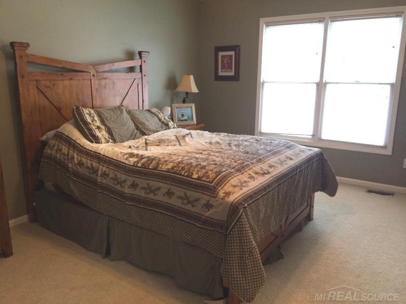 259 Whitney Drive Rochester Hills, MI 48307 - Photo 16 of 31