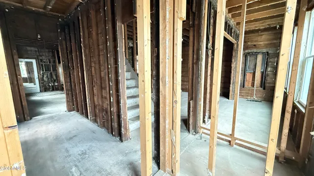 $120,000 | 55 Broad Street, Amsterdam, NY 12010