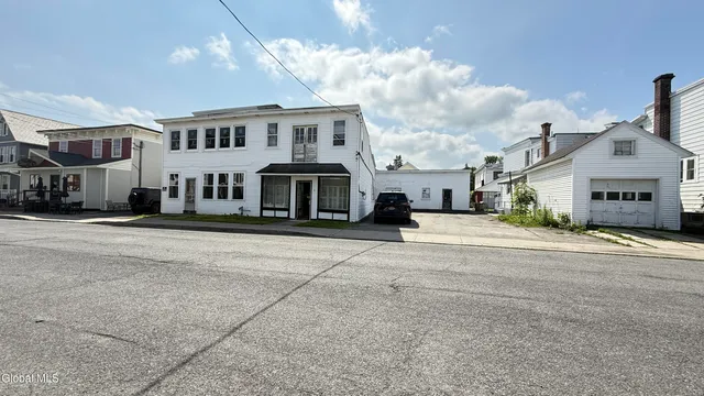 $120,000 | 55 Broad Street, Amsterdam, NY 12010