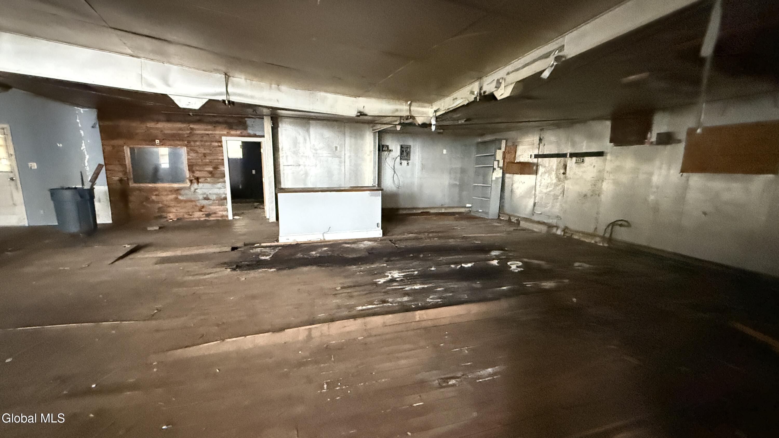 55 Broad Street Amsterdam, NY 12010 - Photo 10 of 31 IMG_4964