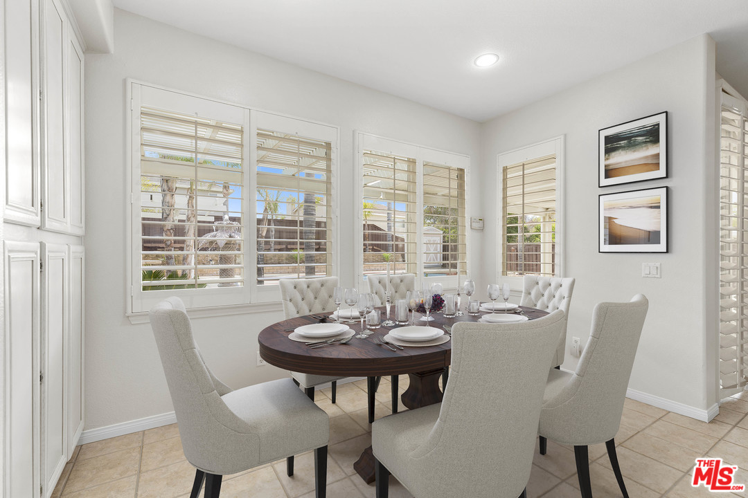 19189 Stagecoach Lane Riverside, CA 92508 - Photo 12 of 33