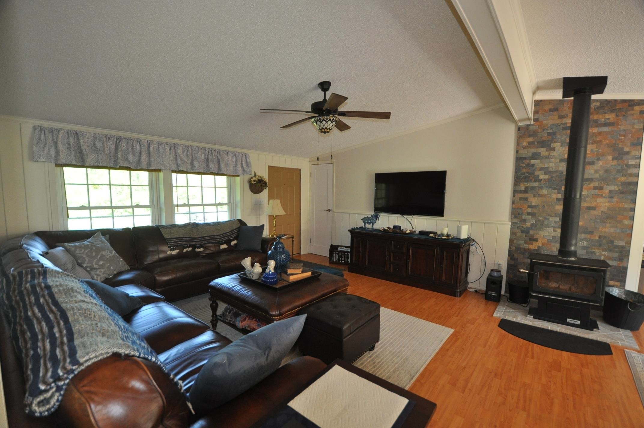 344 Tinmouth Road Danby, VT 05739 - Photo 9 of 39 Gallery Image 9