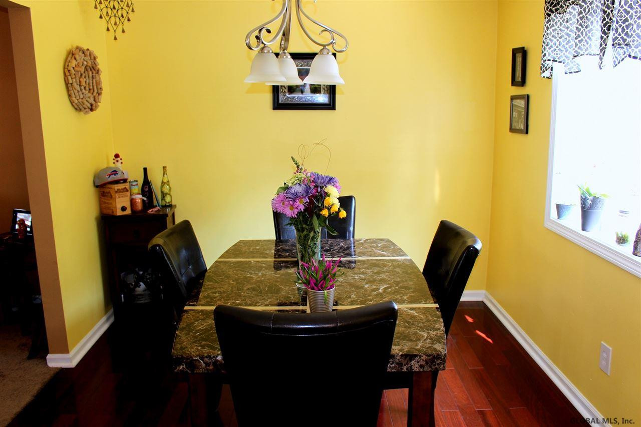 126 Clayton Road Schenectady, NY 12304 - Photo 7 of 25 Photo 7