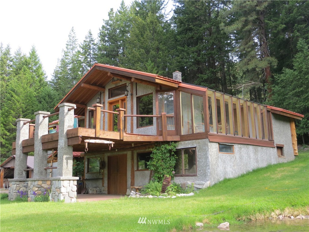 532 Lost River Road Mazama, WA 98833 - Photo 3 of 25 Gallery Image 3