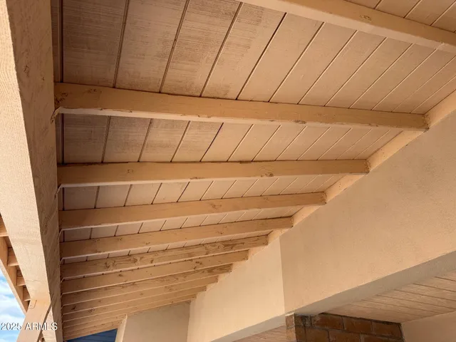 a view of utility room