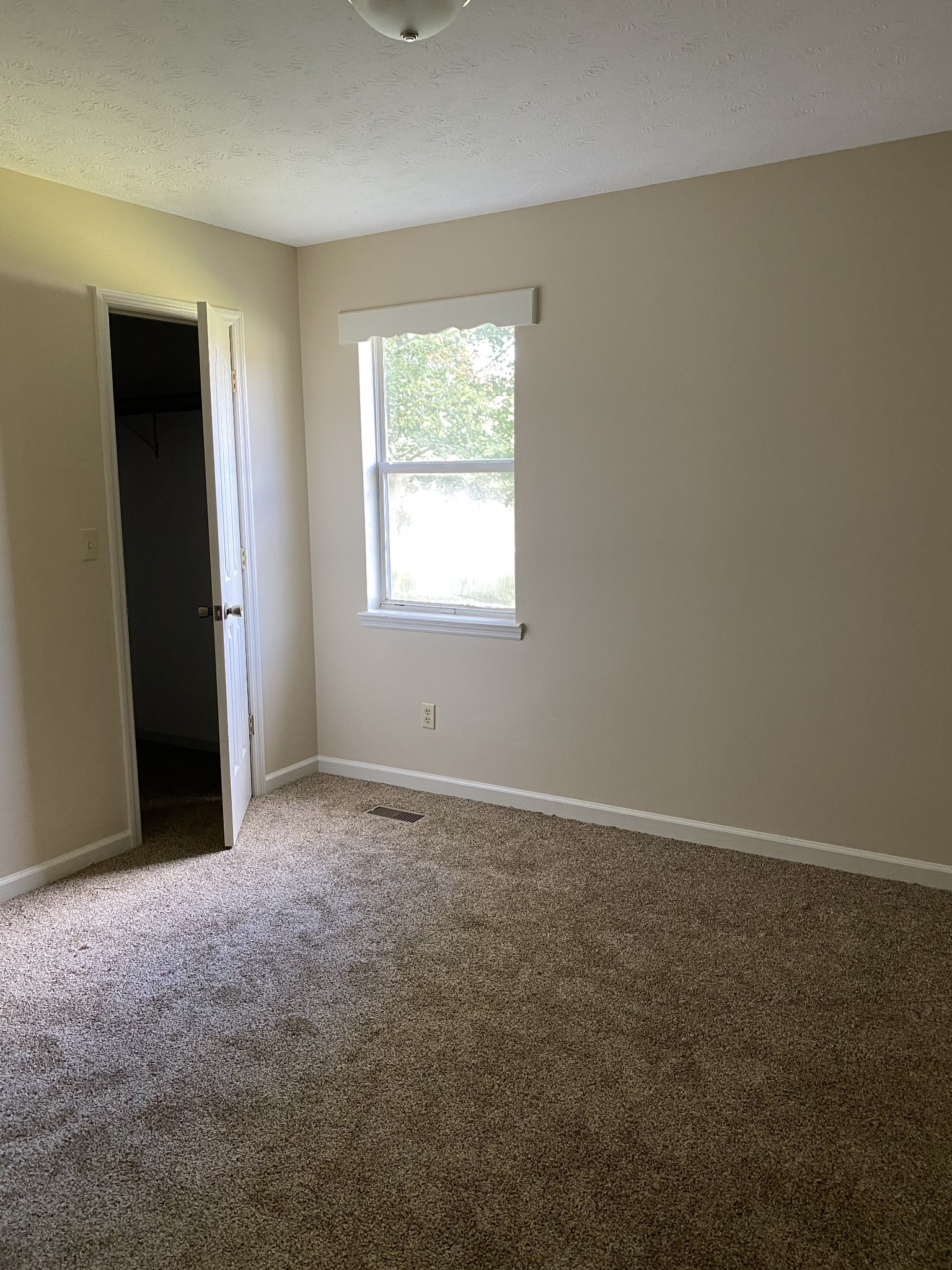 8893 Shelbyville Road Morrison, TN 37357 - Photo 6 of 8