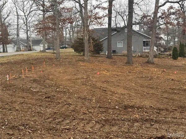 $425,000 | 10474 Ponderosa Drive, Foristell, MO 63348