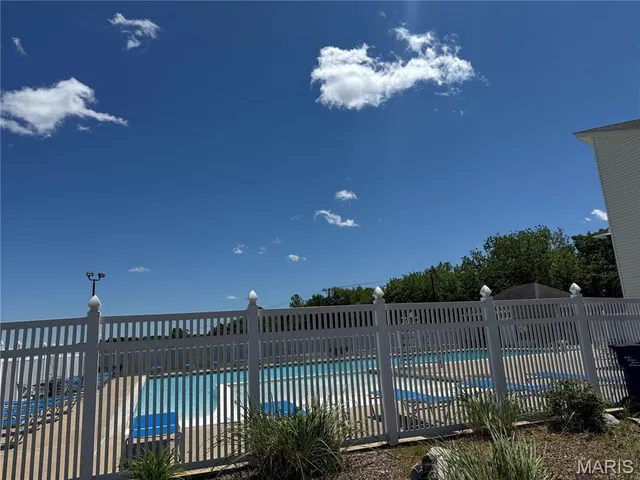 $425,000 | 10474 Ponderosa Drive, Foristell, MO 63348