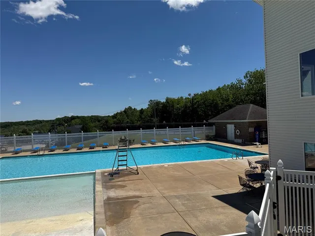 $425,000 | 10474 Ponderosa Drive, Foristell, MO 63348