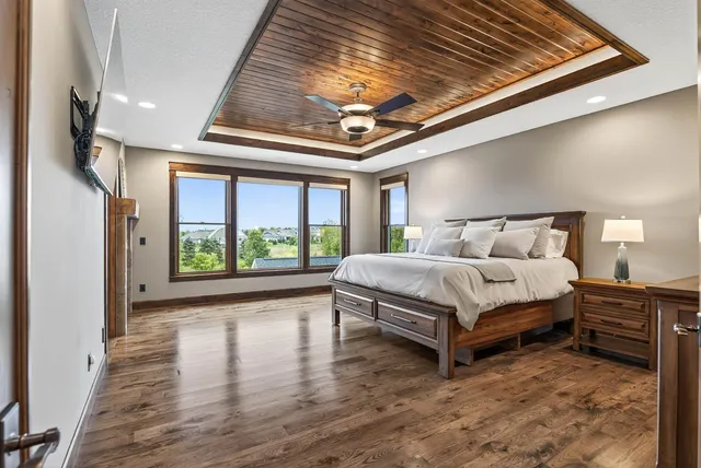 $3,500,000 | 9745 Whistling Valley Road, Lake Elmo, MN 55042