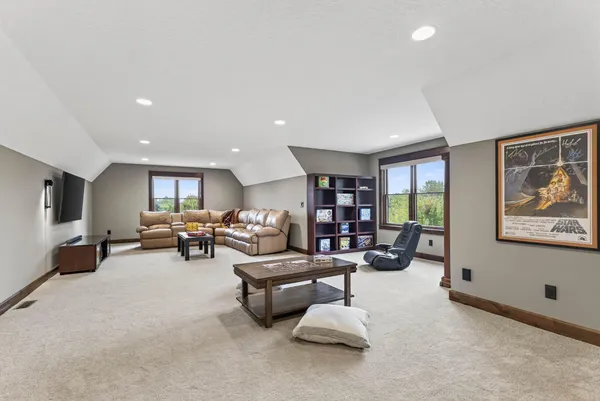 $3,500,000 | 9745 Whistling Valley Road, Lake Elmo, MN 55042