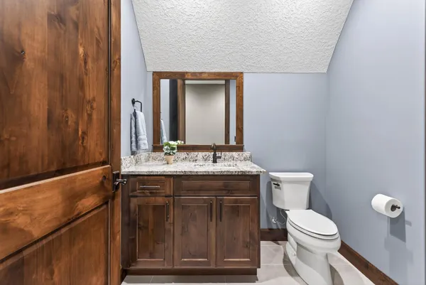 $3,500,000 | 9745 Whistling Valley Road, Lake Elmo, MN 55042