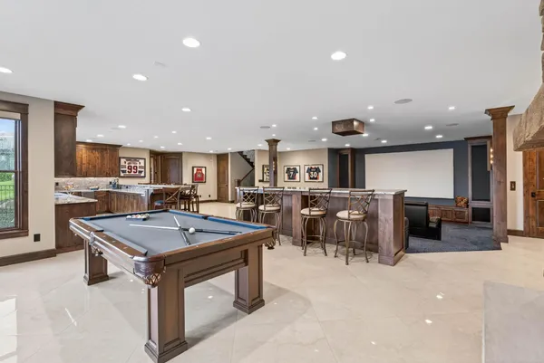 $3,500,000 | 9745 Whistling Valley Road, Lake Elmo, MN 55042