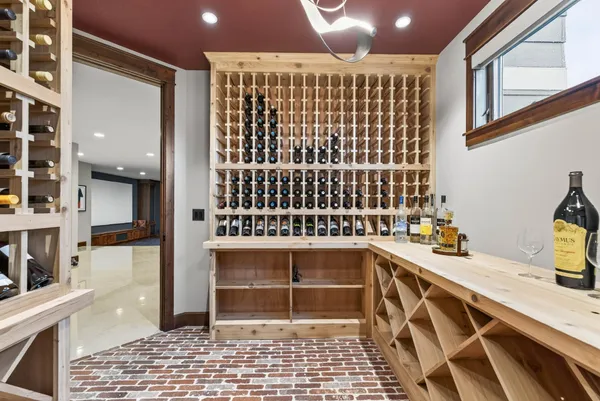 $3,500,000 | 9745 Whistling Valley Road, Lake Elmo, MN 55042