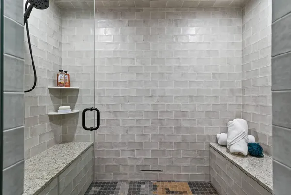 $3,500,000 | 9745 Whistling Valley Road, Lake Elmo, MN 55042