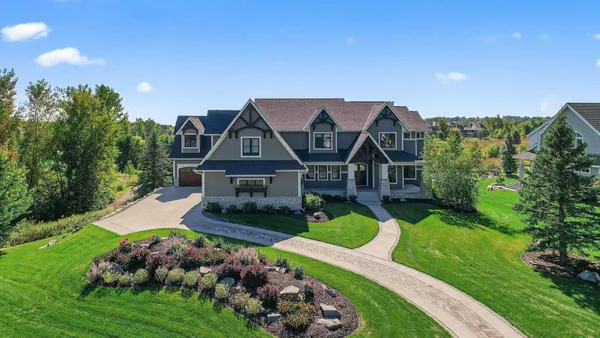 $3,500,000 | 9745 Whistling Valley Road, Lake Elmo, MN 55042