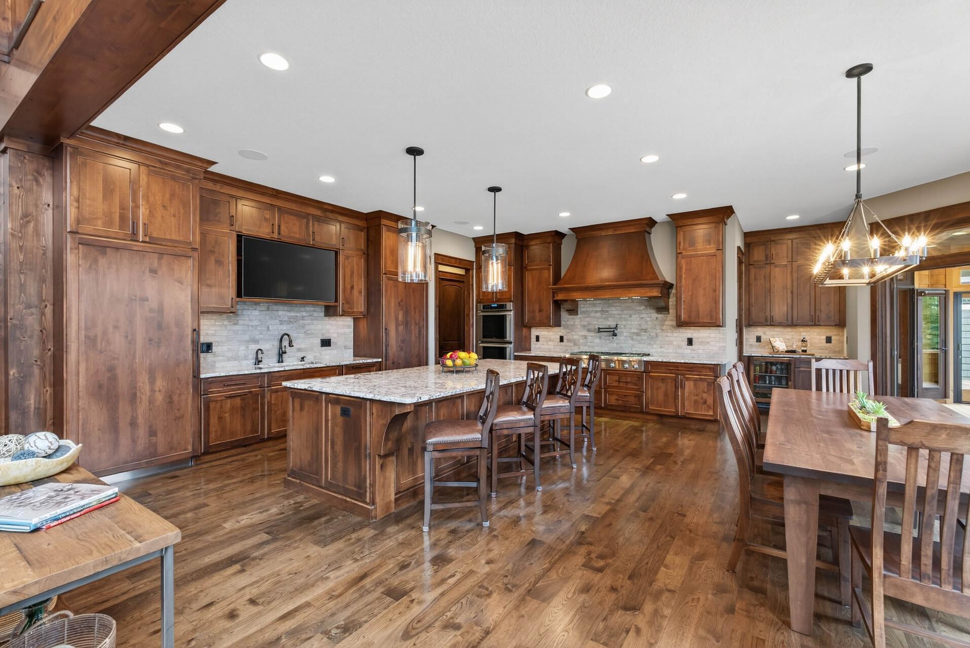 9745 Whistling Valley Road Lake Elmo, MN 55042 - Photo 5 of 47