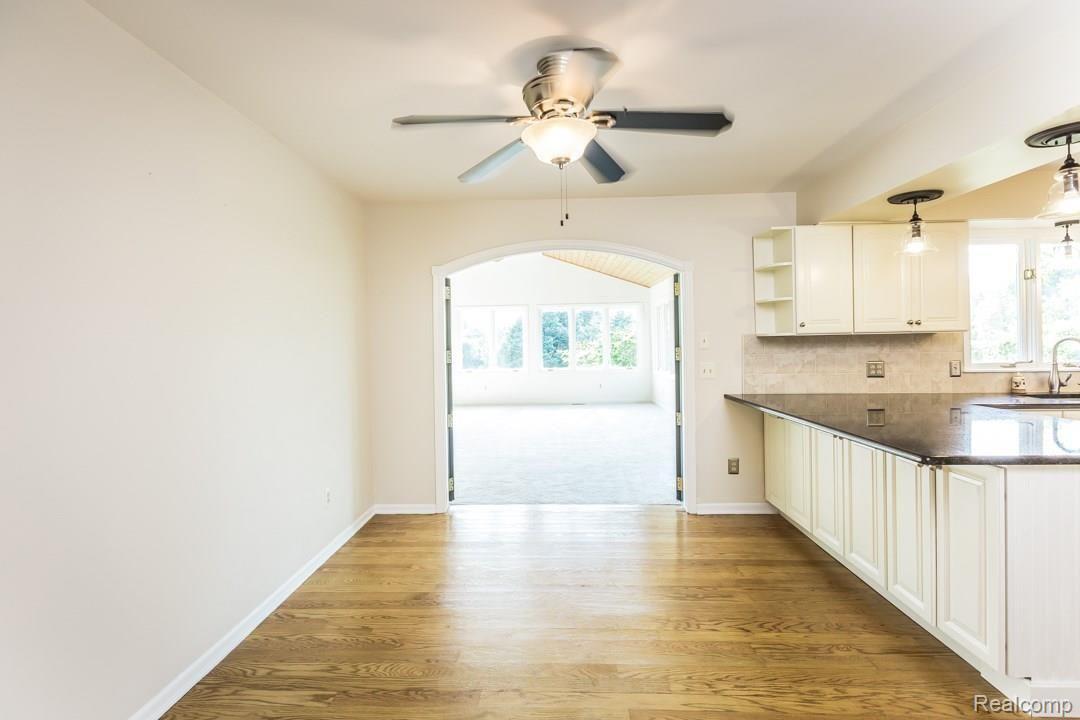 8334 Ranch Estates Road Clarkston, MI 48348 - Photo 5 of 99 AB6A0459.jpg