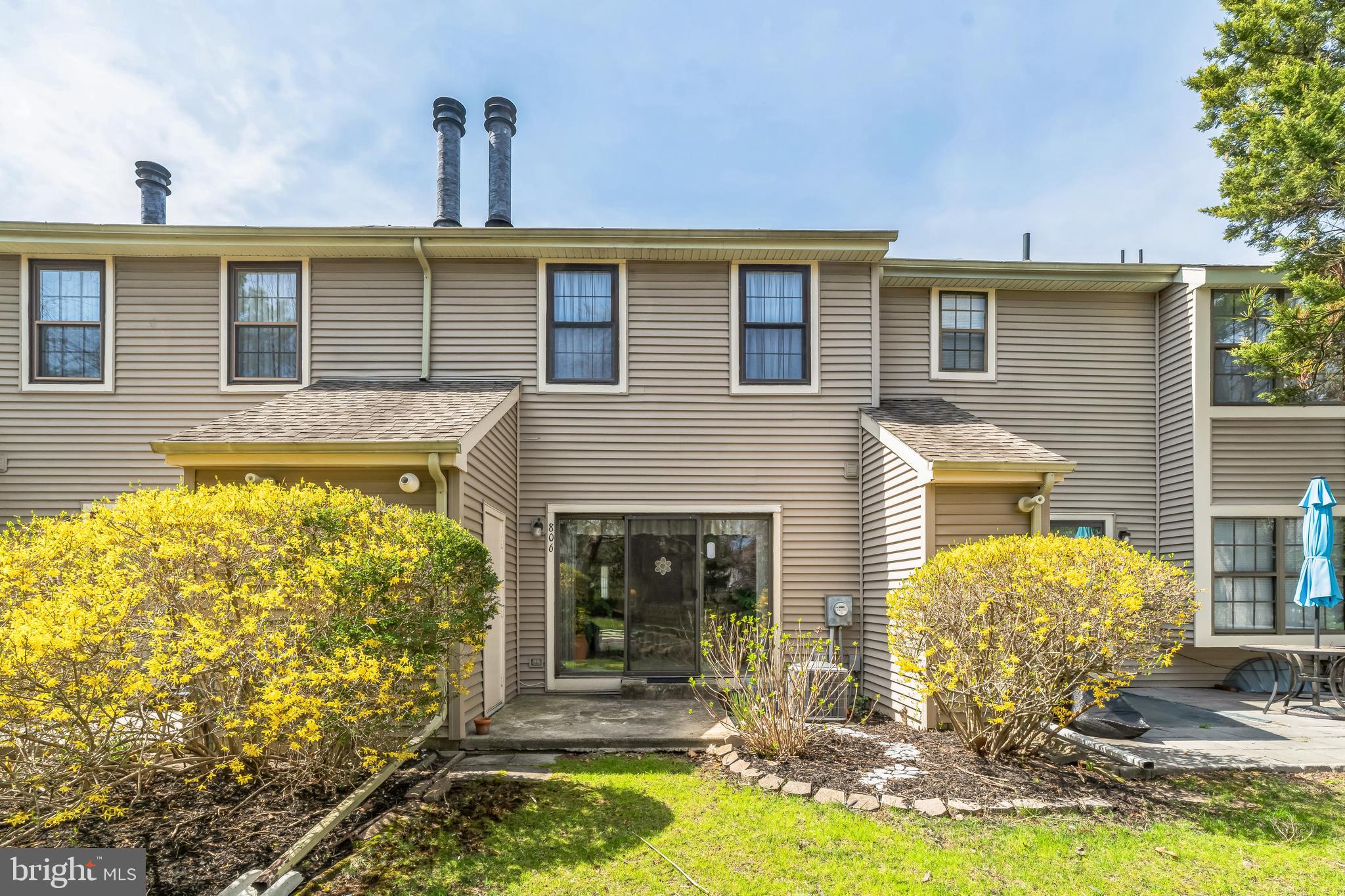 806 Kings Croft Drive Cherry Hill, NJ 08034 - Photo 29 of 31 a front view of a house with swimming pool