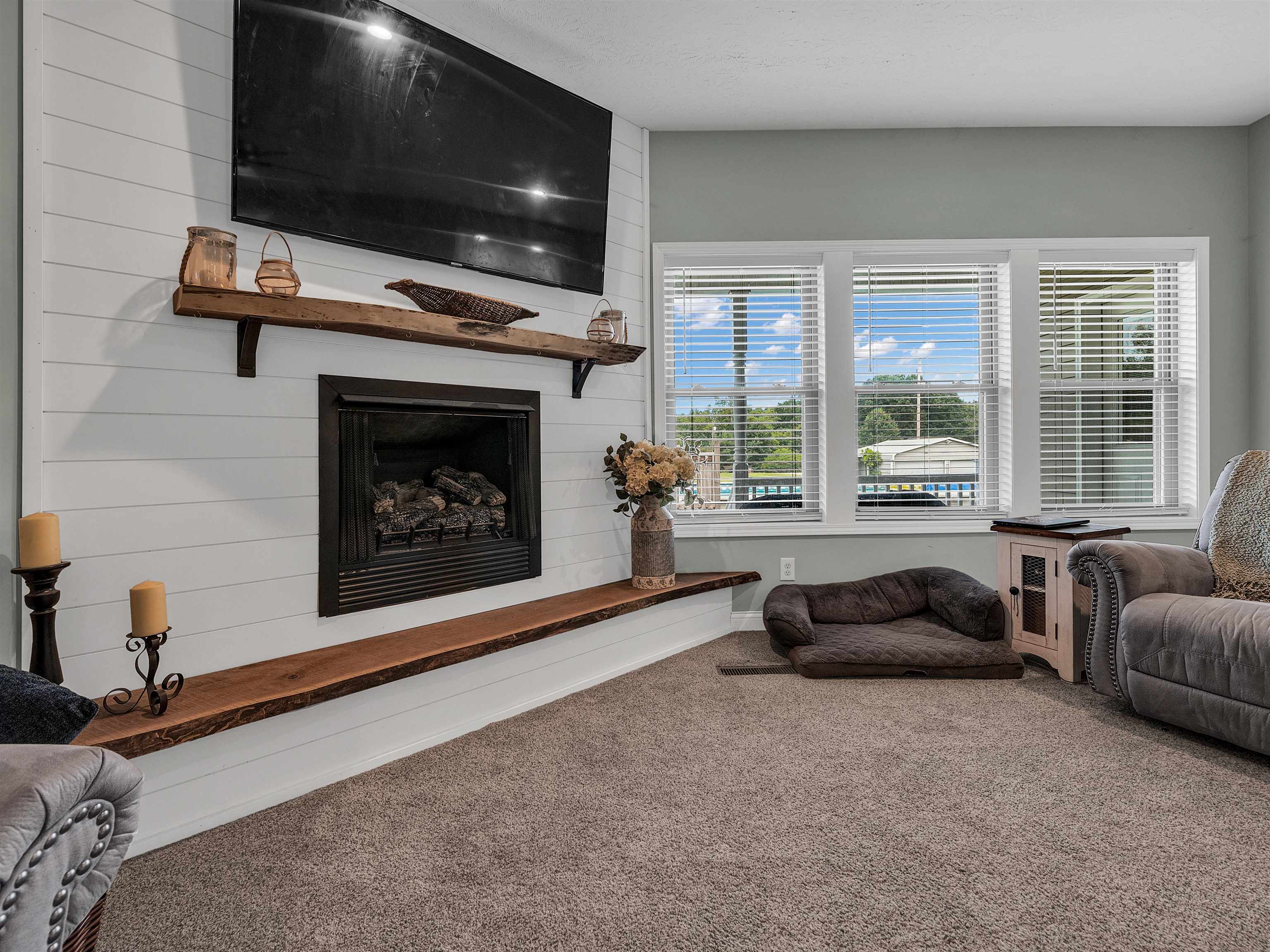 212 Caroline Road Russell, KY 41169 - Photo 11 of 50 Gallery Image 11