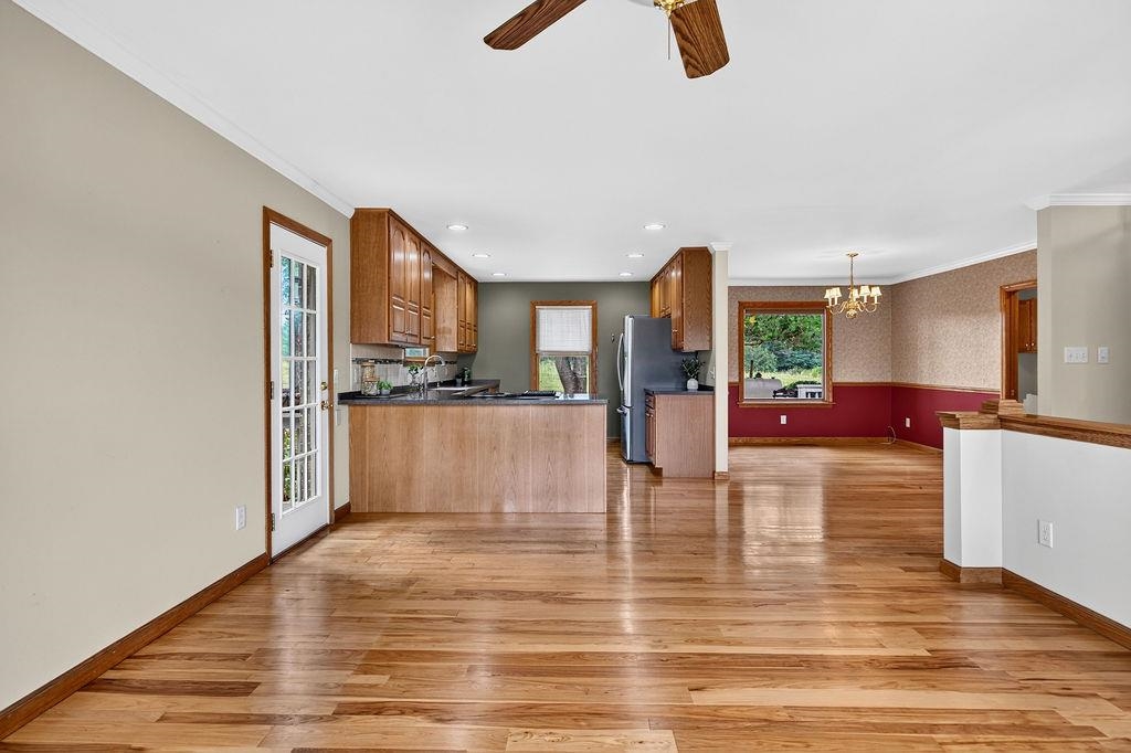 1446 Rockfish Road Waynesboro, VA 22980 - Photo 12 of 53 Gallery Image 12
