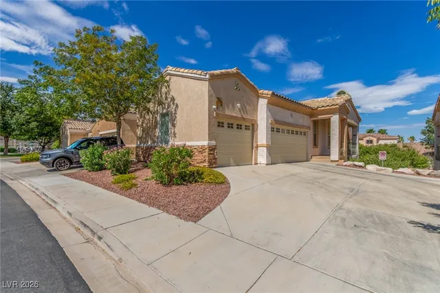 $339,000 | 219 Bighorn Drive, Unit 3, Boulder City, NV 89005