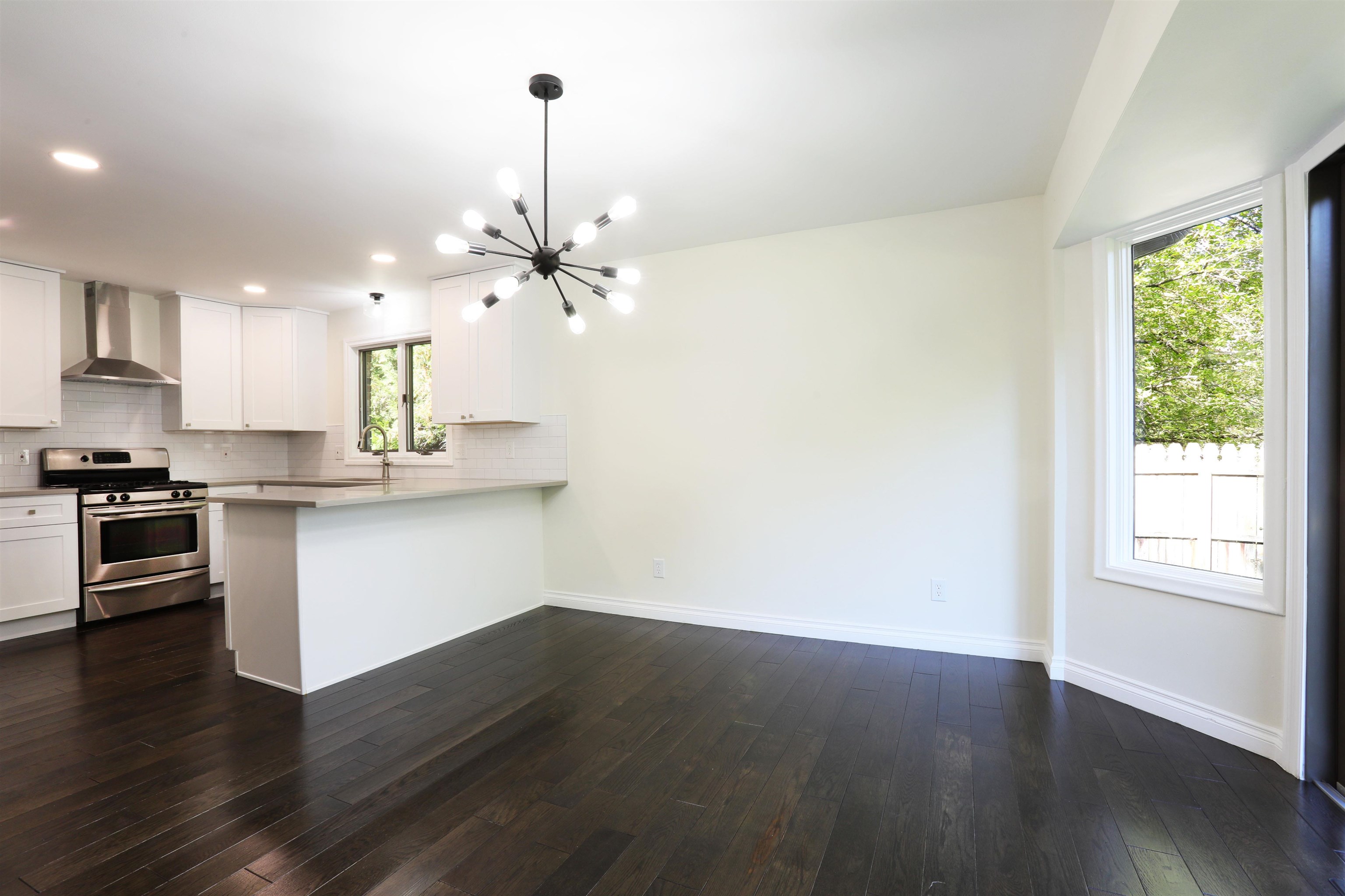 48511 Sugarbush Road New Baltimore, MI 48047 - Photo 12 of 45 50158788-a2c72f3c-7d89-4873-aa6c-85f4787f39cd.JPG