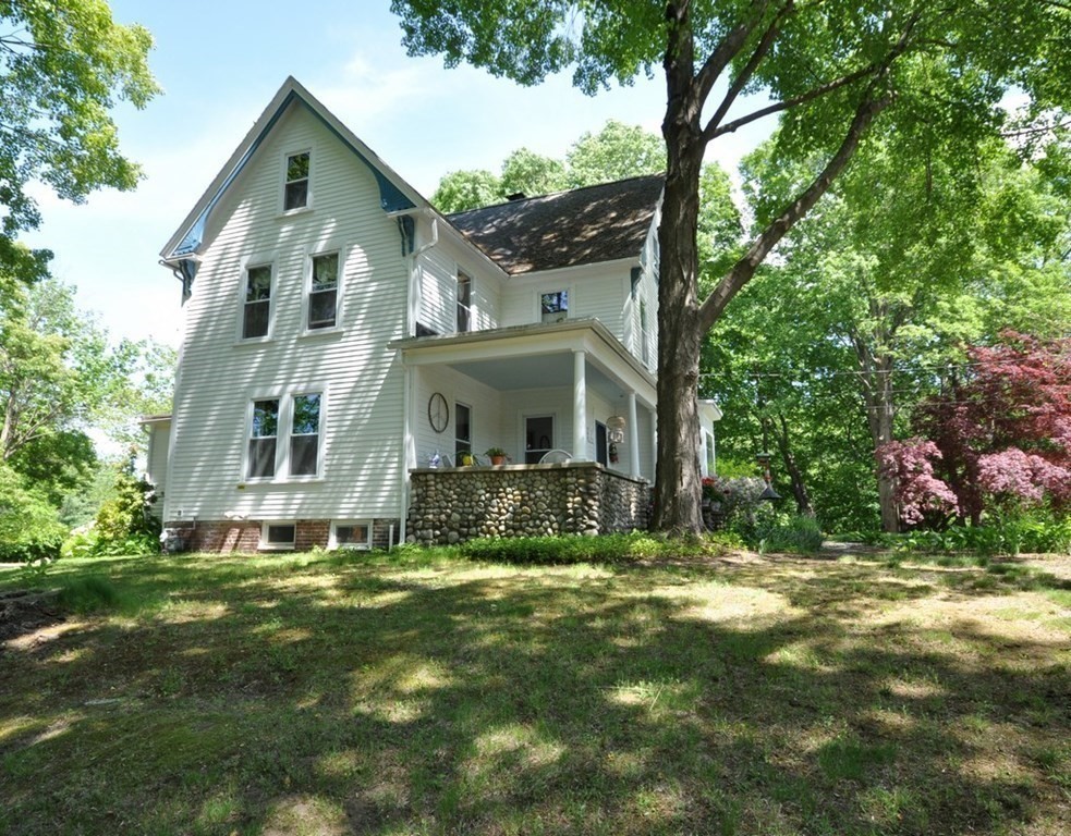 146 Mill Road Littleton, MA 01460 - Photo 3 of 39 Gallery Image 3