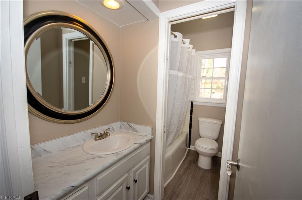 3408 Normandy Road Greensboro, NC 27408 - Photo 11 of 24 Gallery Image 11