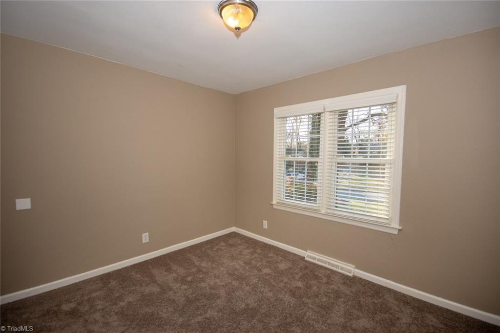 3408 Normandy Road Greensboro, NC 27408 - Photo 13 of 24 Gallery Image 13