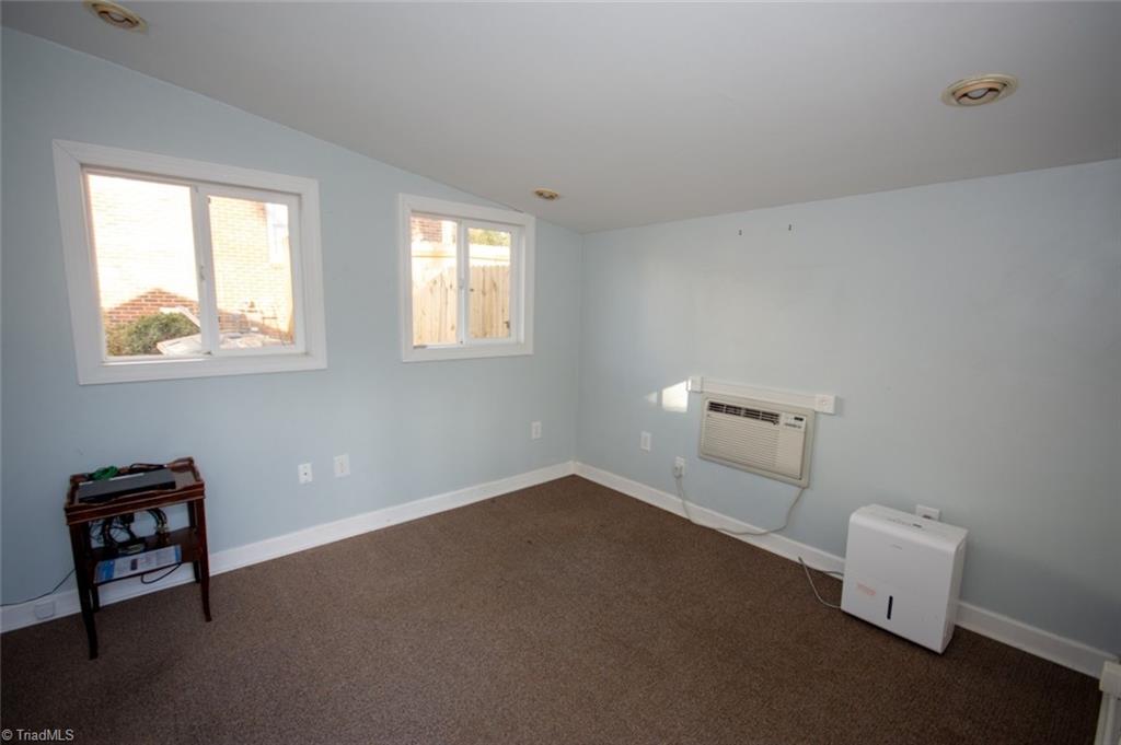 3408 Normandy Road Greensboro, NC 27408 - Photo 20 of 24 Gallery Image 20
