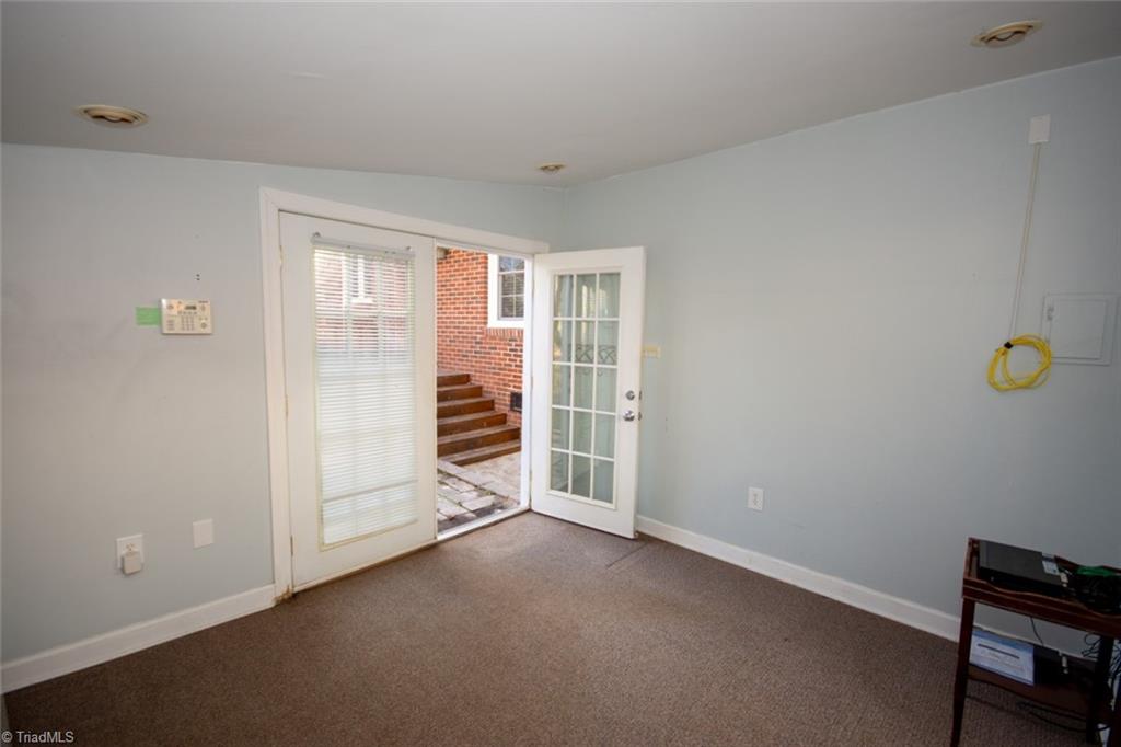 3408 Normandy Road Greensboro, NC 27408 - Photo 21 of 24 Gallery Image 21