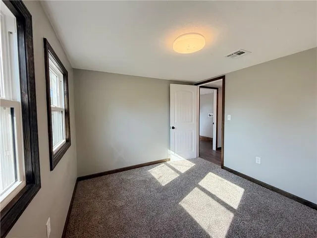 $139,900 | 1422 North Ash Street, Nevada, MO 64772