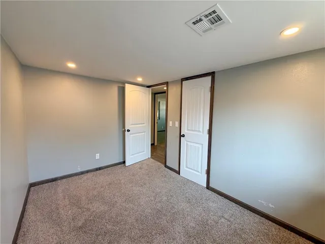 $139,900 | 1422 North Ash Street, Nevada, MO 64772