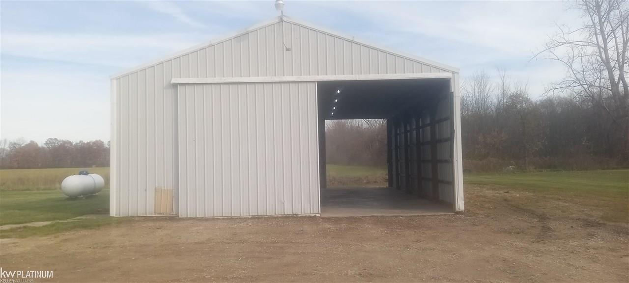 2122 Goodells Road Goodells, MI 48027 - Photo 55 of 58 50060292-54.JPG