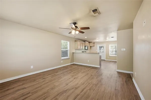 $1,500 | 728 West Walker Street, Denison, TX 75020