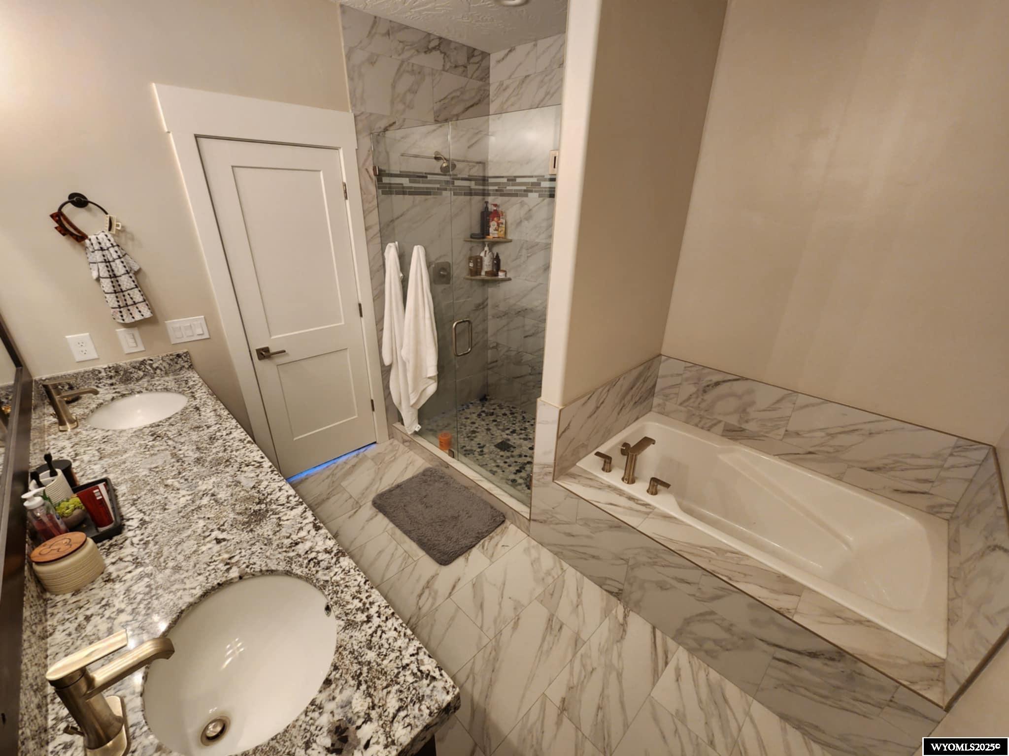 1128 Winchester Boulevard Rock Springs, WY 82901 - Photo 13 of 33