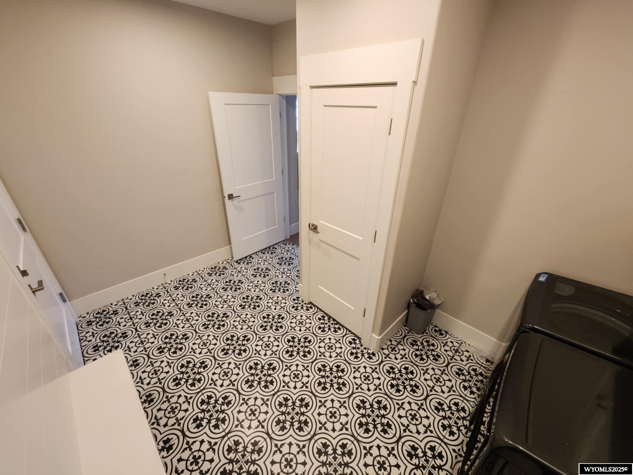 1128 Winchester Boulevard Rock Springs, WY 82901 - Photo 22 of 33