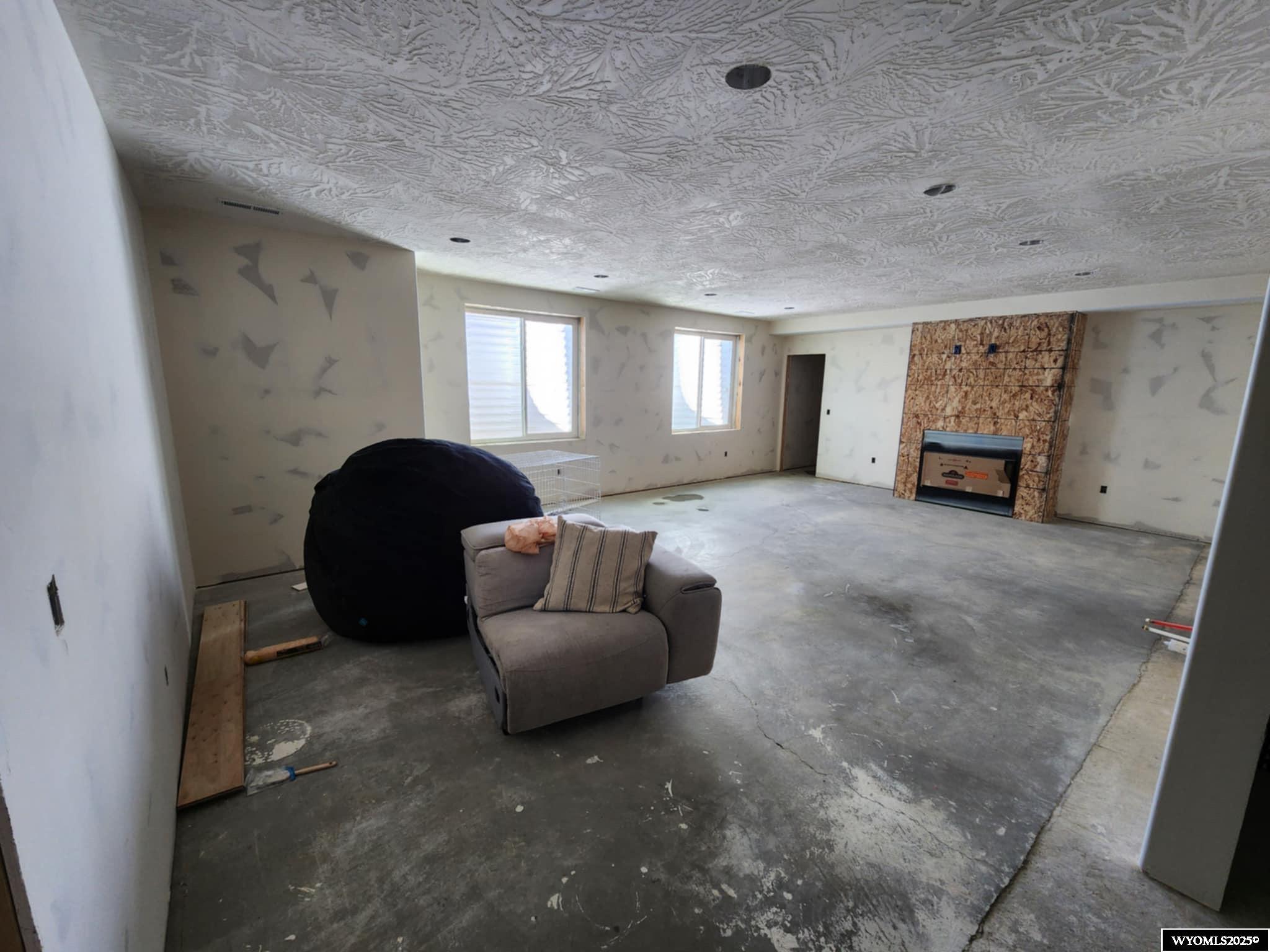 1128 Winchester Boulevard Rock Springs, WY 82901 - Photo 26 of 33